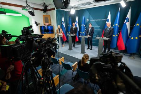 župan ob povprečnini 3